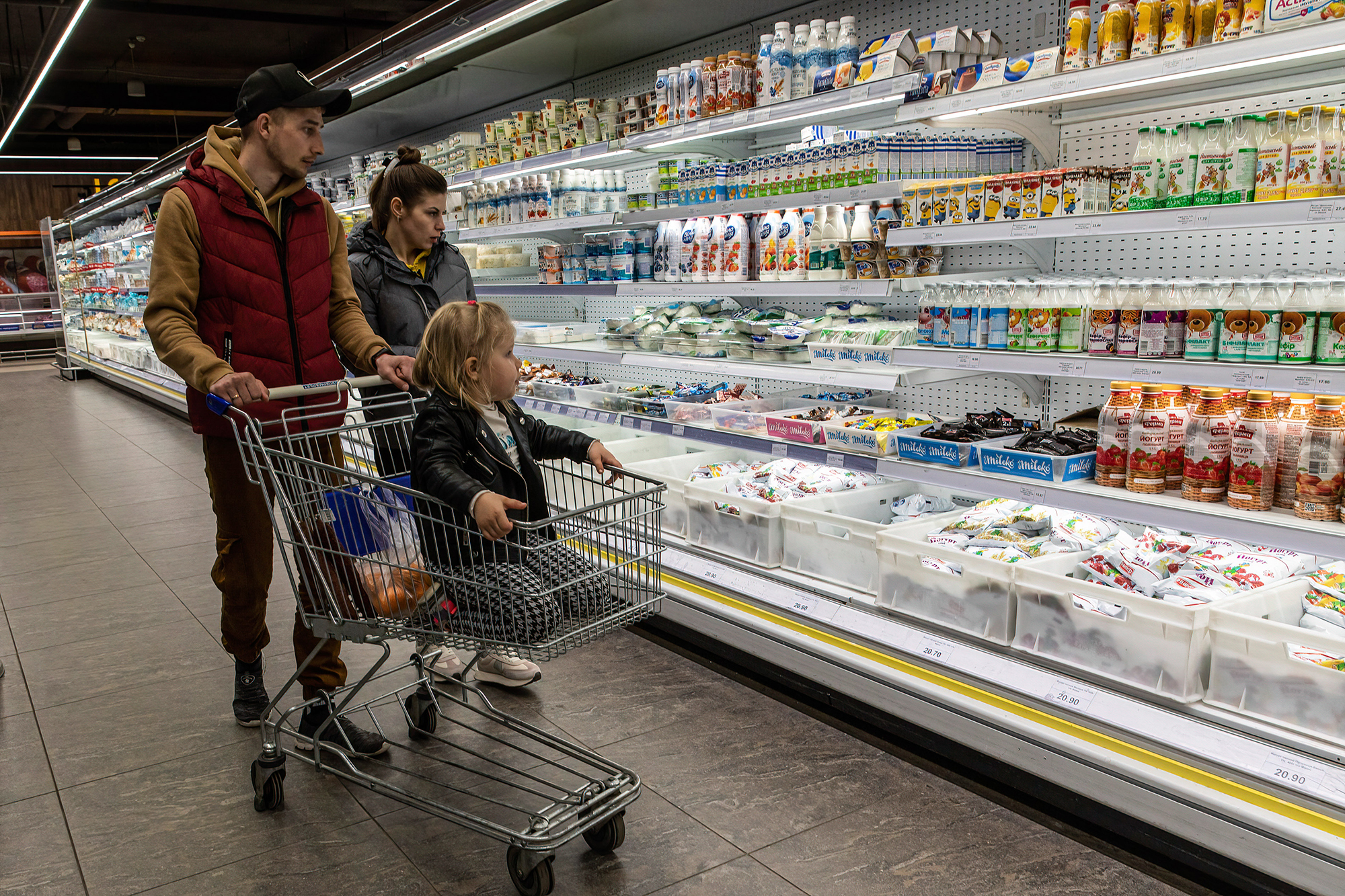 Які продукти харчування не подорожчають у 2025 році: ТОП-5 стабільних цін